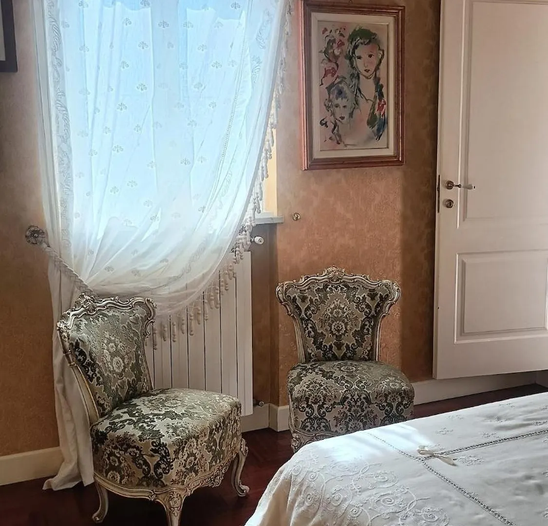 Terrace Of The Aureli Apartment Rome Italy
