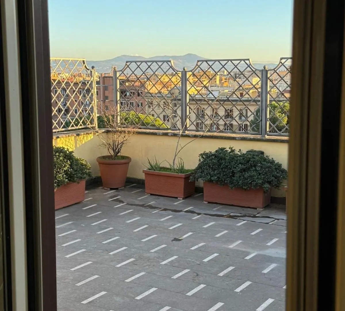 Terrace Of The Aureli Apartment Rome